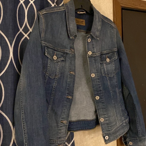 Levi’s denim trucker jacket size Large gently worn - Picture 5 of 9
